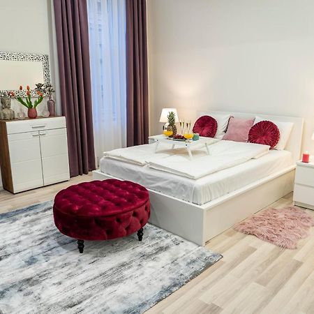 City Centre Deluxe Apartments Budapest Exterior photo