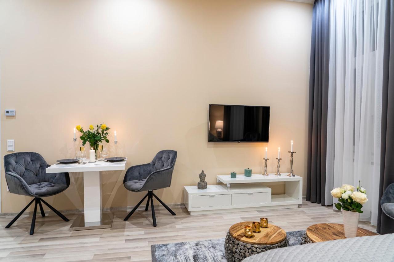 City Centre Deluxe Apartments Budapest Exterior photo